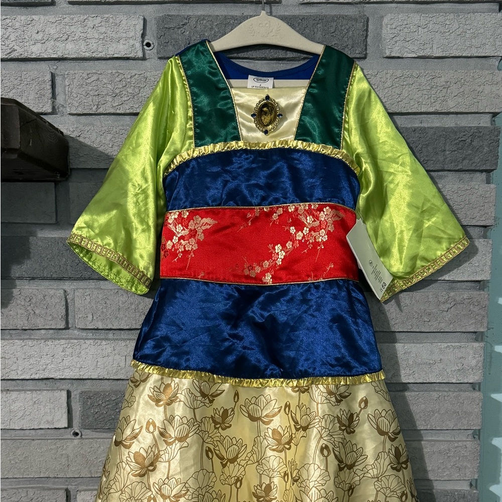 NWT Mulan Disney Store Green Costume 4T